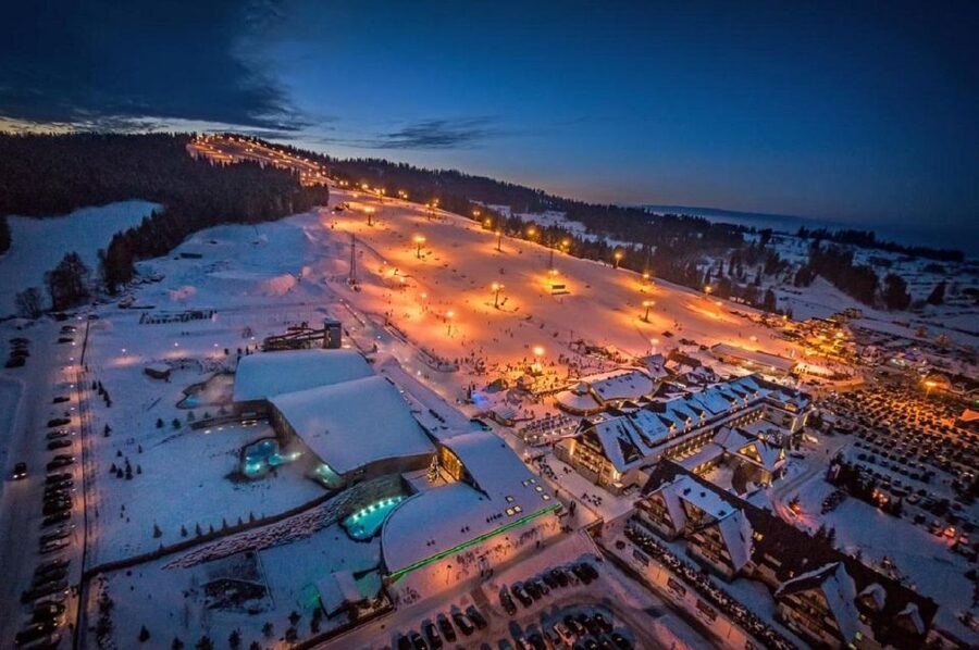 Krakow: Skii in Tatras Kotelnica with Optional Thermal Baths - Who should choose this outing