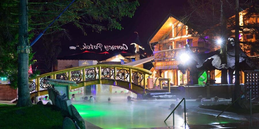 Krakow: Snowmobile & Thermal Baths Zakopane Full Day Tour - Oscypek and the shepherd hut