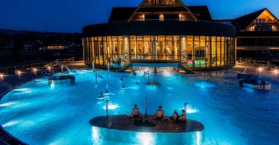 Krakow: Thermal Baths Evening Experience - The adults-only areas and terrace pool