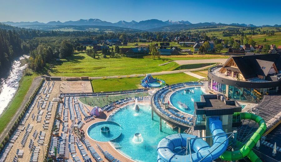 Krakow: Trip to Chocholow Thermal Baths in Tatra Mountains - The Healing Zone, salt cave, and sauna time