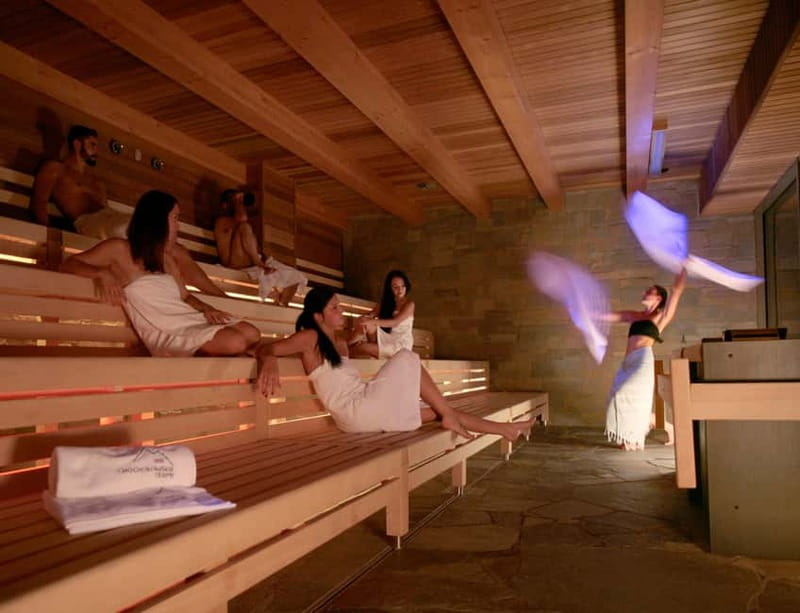 Krakow: Zakopane and/or Thermal Baths Experience - Chochołów and its wooden highlander homes