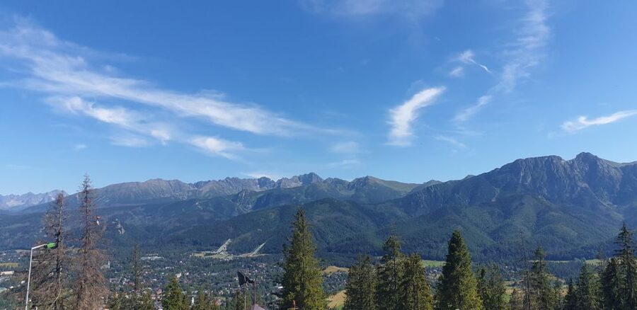 Krakow: Zakopane, Gubałówka & Thermal Baths – Full-Day Tour - What the long day feels like