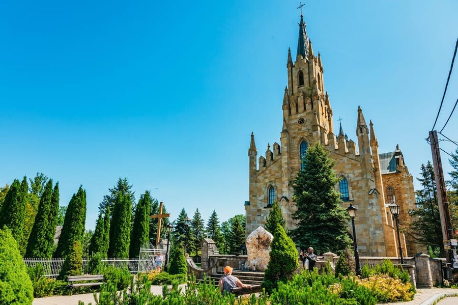 Krakow: Zakopane, Tatra Mountains, Cable Car & Thermal Baths - Who should book this day?
