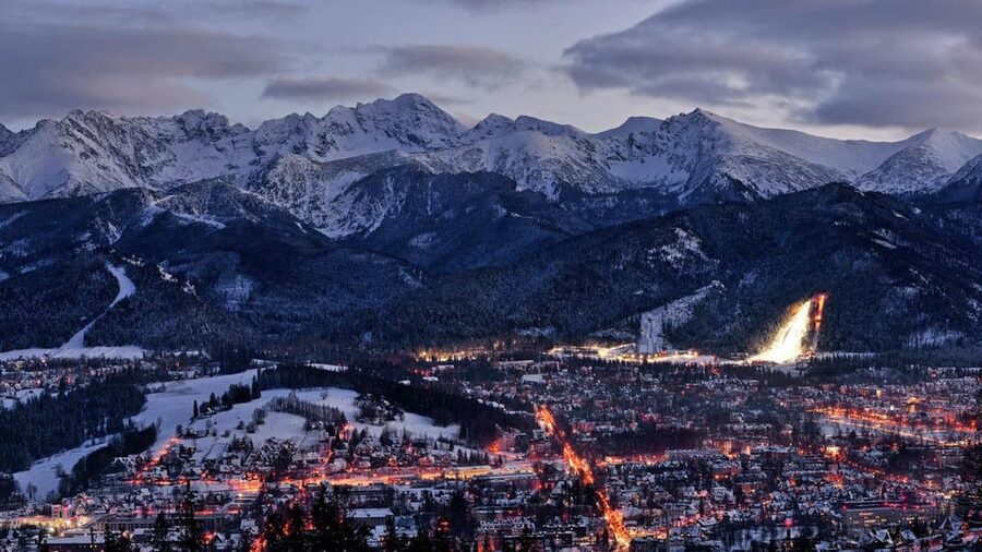 Krakow: Zakopane-Thermal Bath(Evening Time)with Hotel Pickup - Krupówki Street and Zakopane town