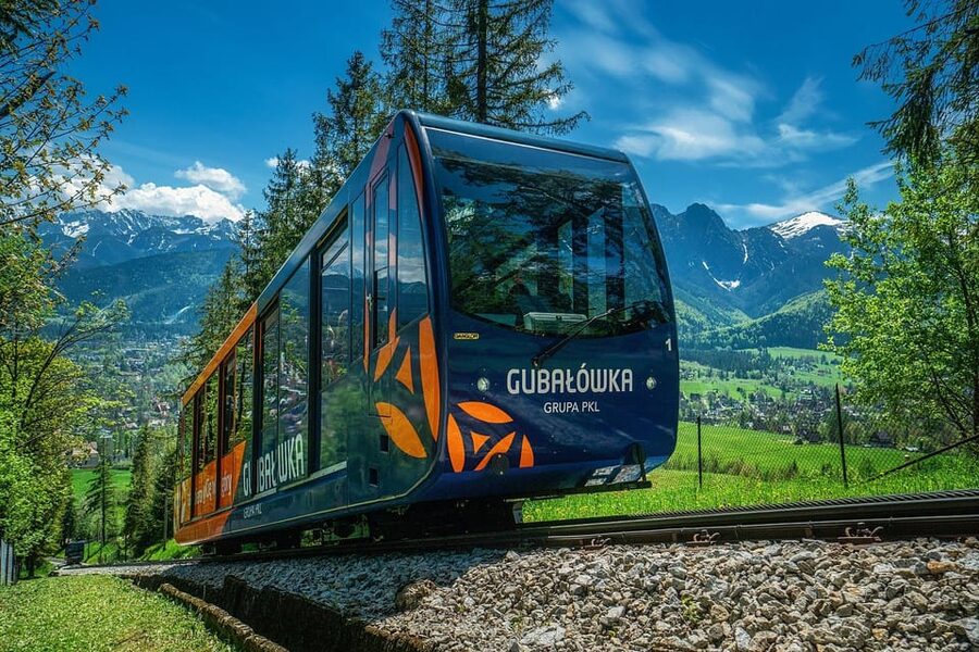 Krakow: Zakopane, Thermal Springs, Cable Car, Local Tasting - Why this Krakow day trip works