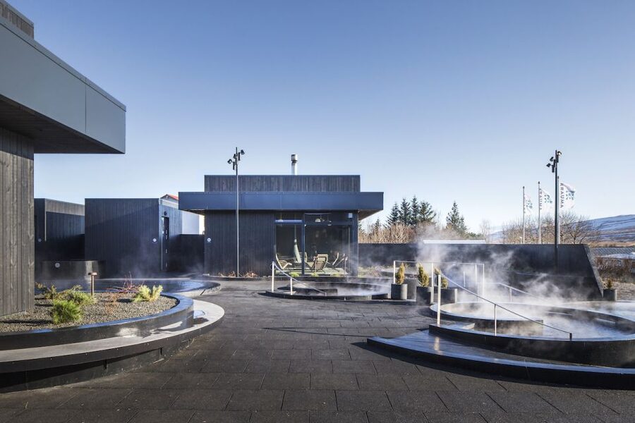 Krauma Geothermal Baths Entrance Ticket - The restaurant adds flexibility