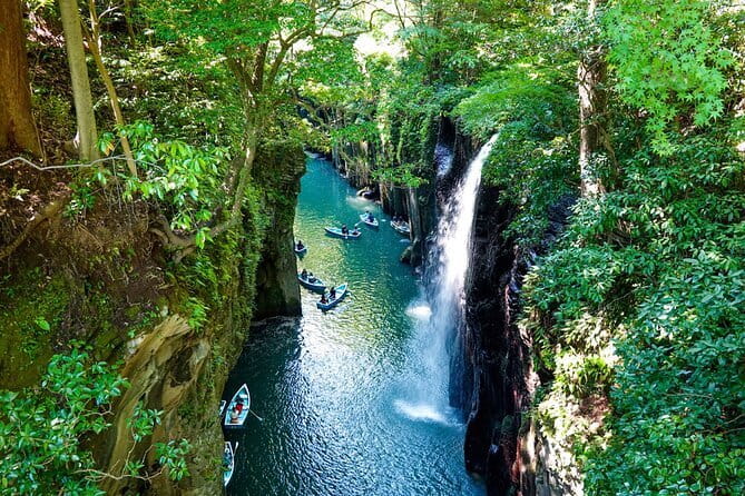 Kyushu: Aso Vocano, Grassland,Onsen and Aso shrine 1-Day Tour - Who should book this Aso day out