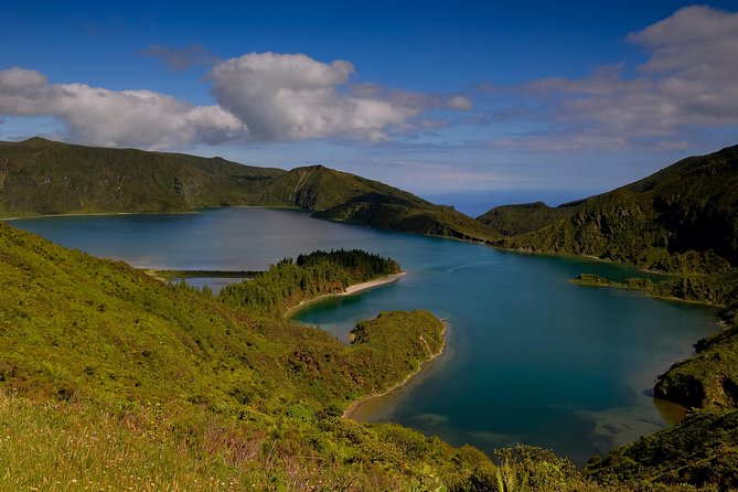 Lagoa do Fogo Volcano and Caldeira Velha Hot Springs - Lagoa do Fogo from several angles