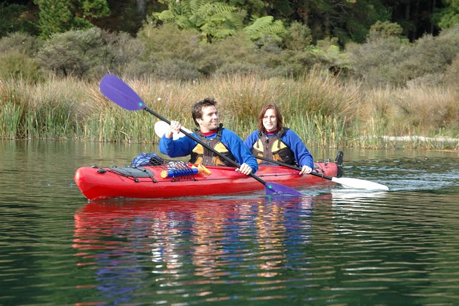 Lake Rotoiti Evening Kayak Tour including Hot Springs, Glowworm Caves and BBQ Dinner - Glowworms after sunset