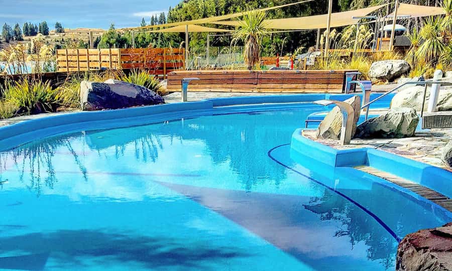 Lake Tekapo: Single Day Multiple Entry Pass for Hot Pools - Who will enjoy this most