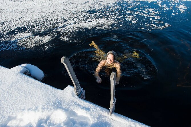 Lakeside Sauna Trip with Ice Fishing and Ice Swimming - The traditional sauna and one-hour warm-up