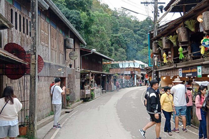 Mae Kampong Village, Hot Springs, Bor Sang Umbrellas Making Tour - Key points to know before booking