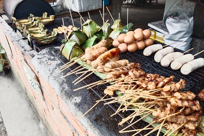 Mae Kampong Village, Hot Springs, Bor Sang Umbrellas Making Tour - Sankampaeng Hot Springs and the included pool ticket