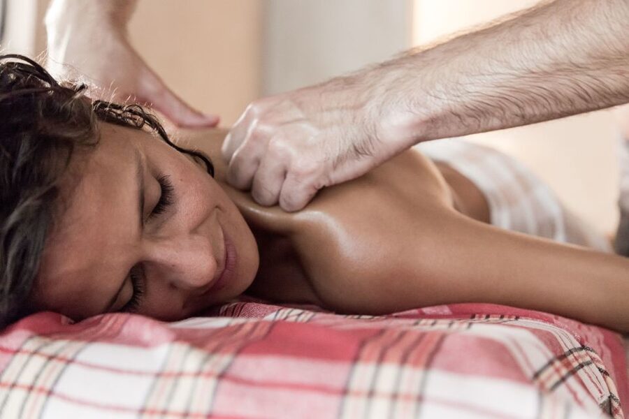 Malaga: Hammam Al Ándalus Entry Ticket with Massage - What the $71 ticket really buys you