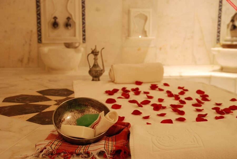 Marmaris: Turkish Bath Experience W/ Oil Massage - Sauna and steam room: the warm-up stage