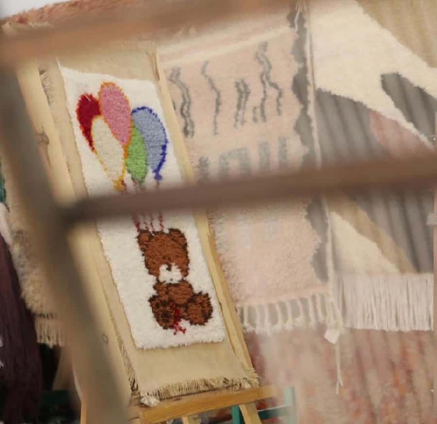 Marrakech Hammam, Massage & Berber Carpet Weaving Workshop - Tea, Towels, and the Details That Matter