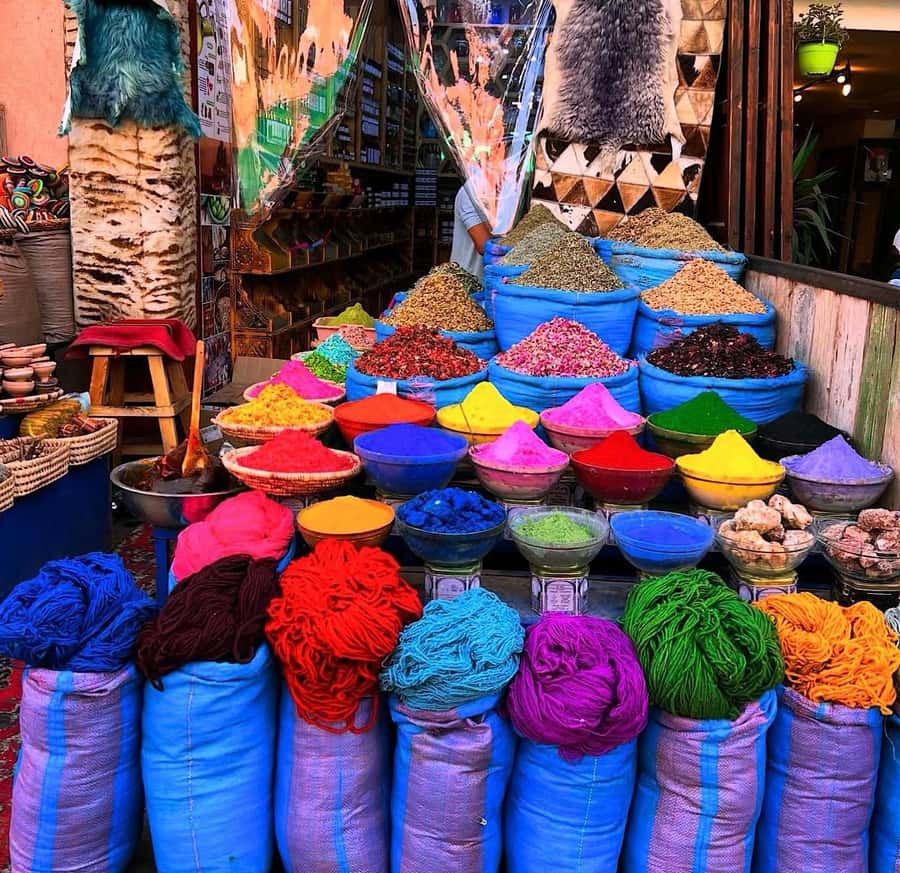 Marrakech: Souk Tour & Berber Hammam with Massage - Mint tea, Moroccan hospitality, and a small detail to confirm