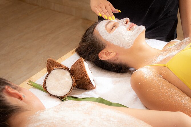 Massage Full Buddy Bath, Sauna & Jacuzzi Cleopatra Plus Hurghada - The 30-minute coconut peeling and face mask