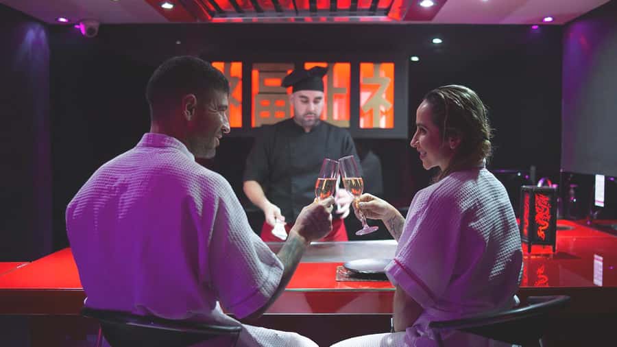 Medellín: Spa Experience with Dinner, Massage and Sauna - A spa evening near Park Lleras
