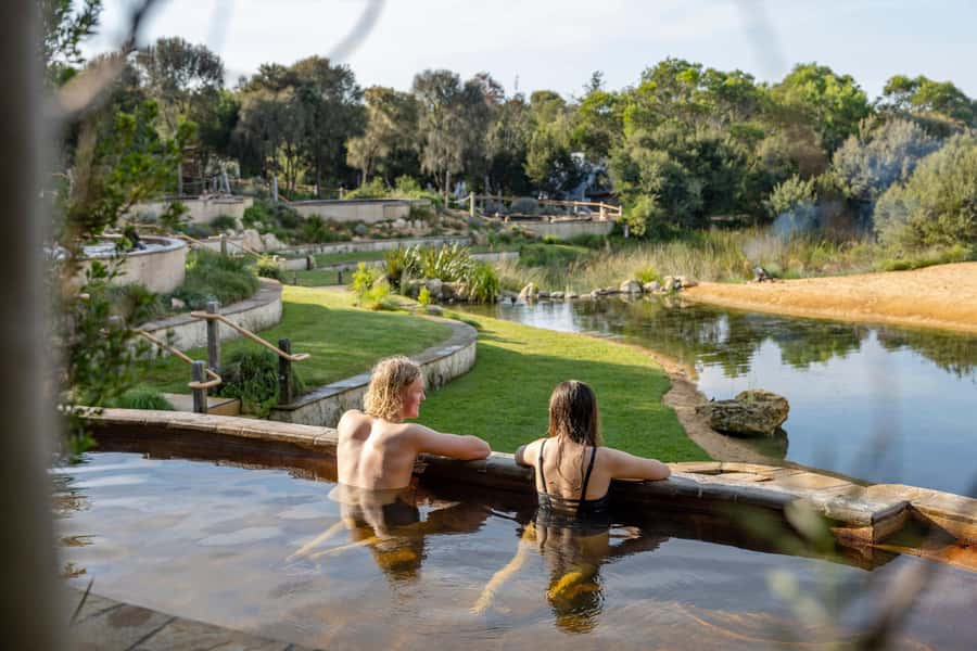 Melbourne: Peninsula Hot Springs with Lunch and Wine - Arthur’s Seat gives you the big picture