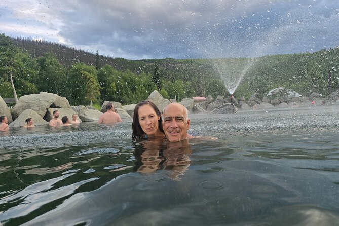 Midnight Sun Magic Chena Hot Springs Soak and Ice Museum Tour - Planning dinner around a busy resort