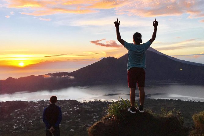 Mount Batur Sunrise Trekking & Hot Spring - Climbing Mount Batur under the stars
