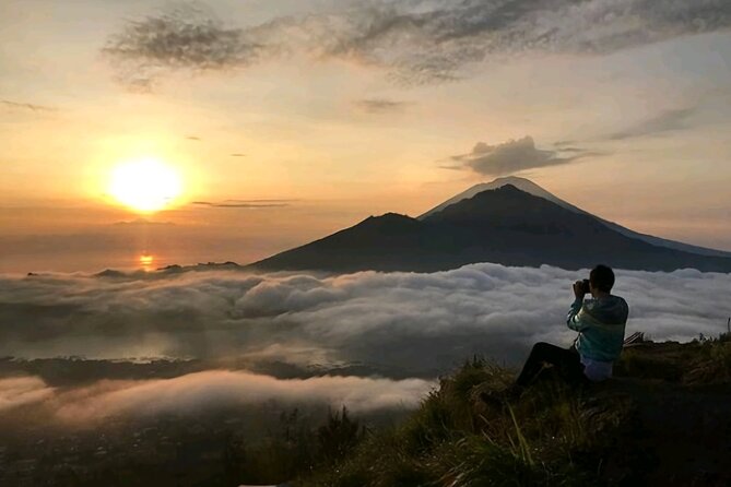 Mount Batur Sunrise Trekking with Natural Hot Spring - Starting the Mount Batur climb before dawn