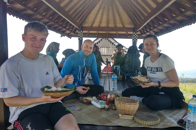Mount Rinjani 3D2N Private Trek – Summit, Crater Rim & Hot Spring - What to pack for a safer, easier climb