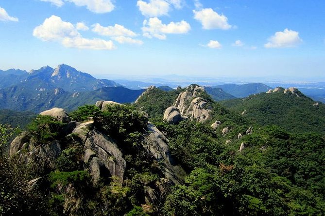Mt.Bukhansan Hiking and Korean Sauna Tour with Sauna Scrub Service&Korean BBQ - The Korean sauna at Dragon Hill Spa