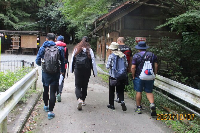 Mt. Inunaki Trekking and Hot Springs in Izumisano, Osaka - The four-hour walk to Shipporyuji Temple