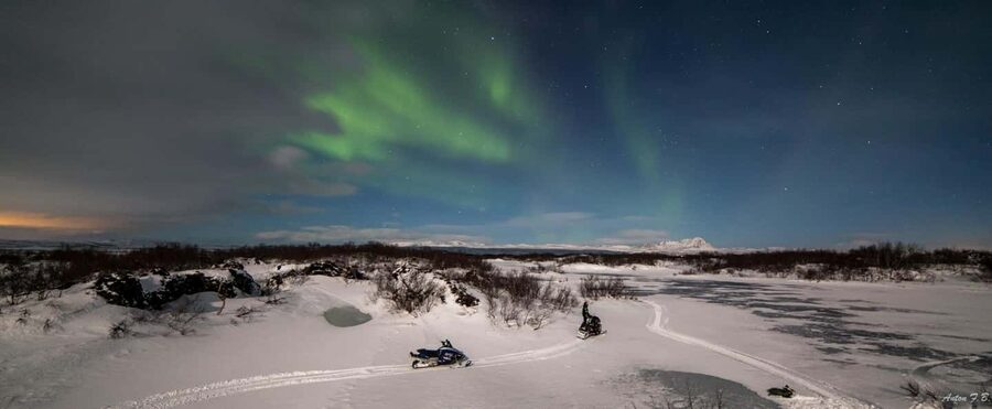 Mývatn: Northern Lights Snowmobile Tour - Why a night ride at Mývatn feels different