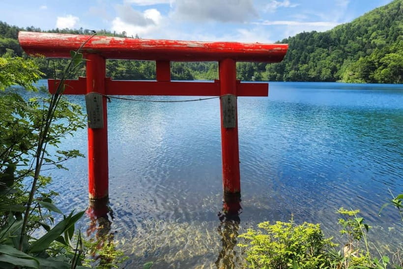 Nagano UNESCO Park: Emerald Acid Lake & Ghibli Onsen Town - The hot spring option, and the extra cost