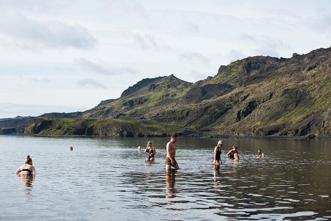 Nature Cold Therapy & Sauna - Entering the cold water with control