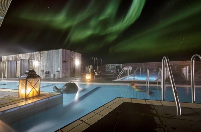 Northern Lights & Geothermal Baths Adventure - From Reykjavik to Laugarvatn by evening coach