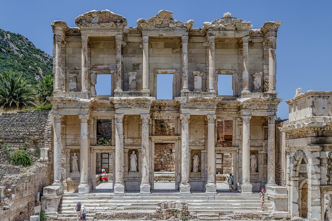 Panaromic Ephesus & Caravanserai & Artemis Tour -Opt Turkish Bath - Ephesus gives the day its real weight