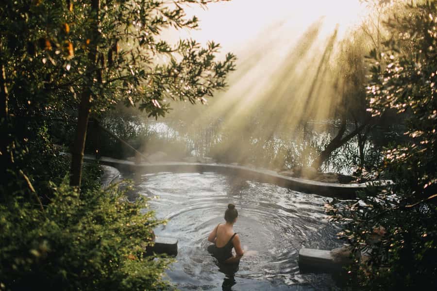 Peninsula Hot Springs: Entry Ticket with Bath House - Finding your way through 50-plus bathing areas