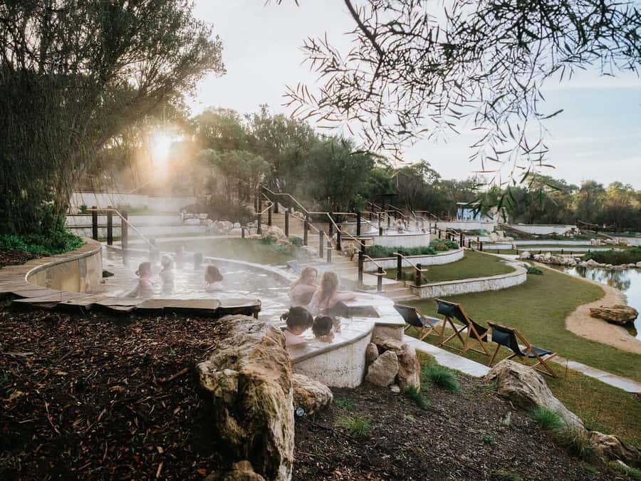 Peninsula Hot Springs: Entry Ticket with Bath House - Families, friends, and the question of quiet