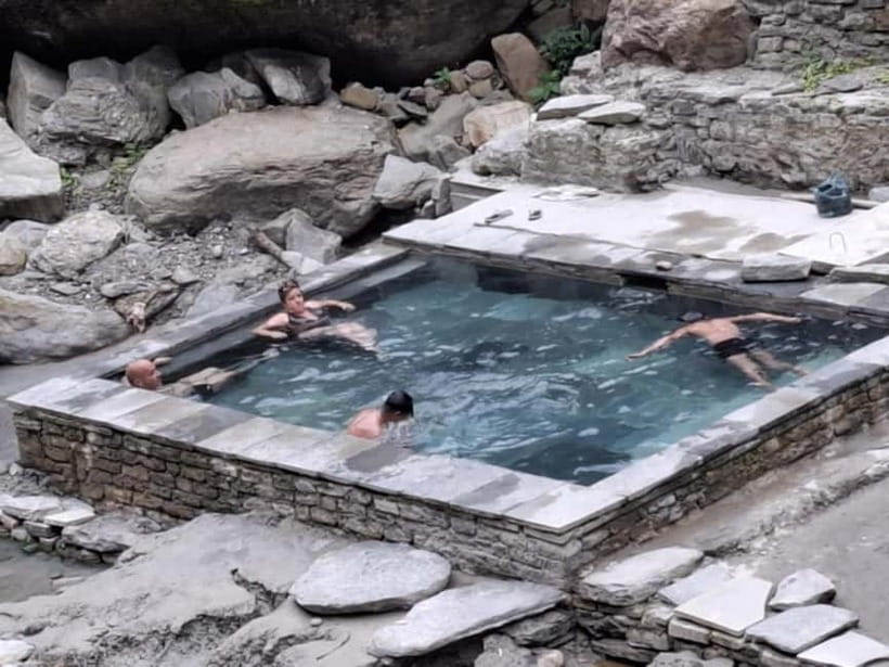 Pokhara: Amazing 7-Day ABC Trek with Natural Hot Spring - Day 3: Dovan to Deurali at 3,200 meters