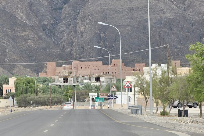 Private Full Day Tour To Nakhal Rustaq And Hot Springs - Why this makes a good Muscat day trip