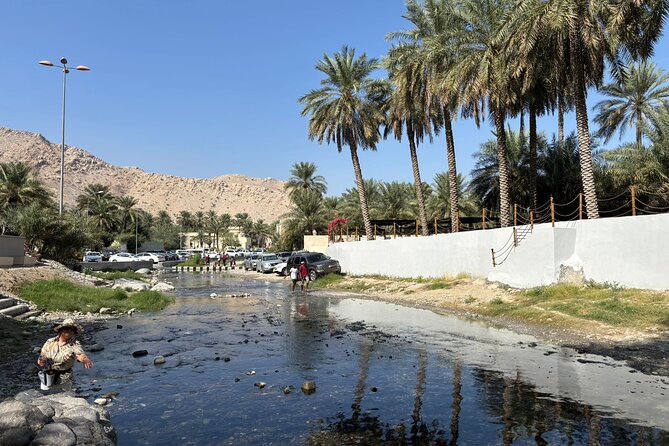Private Full Day Tour To Nakhal Rustaq And Hot Springs - Inside Al-Hazm Fort’s defensive design