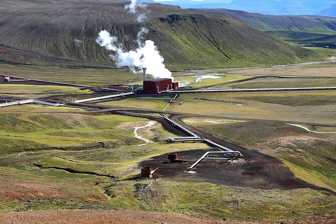Private Helicopter Tour in Hengill Geothermal Area with Landing - What you should expect on the ground