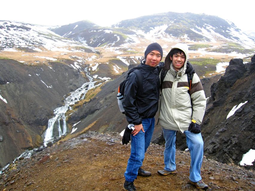 Private Reykjadalur Hike & Hot River Geothermal Tour - What the five-hour timing really gives you
