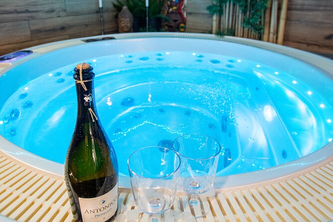 Private Spa with Jacuzzi and Sauna - BLACK ZONE - Two saunas, with control over the atmosphere