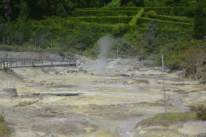 Private Tour Full-Day Furnas: Lake, Fumaroles and Thermal Pools - Why this private Furnas day works well