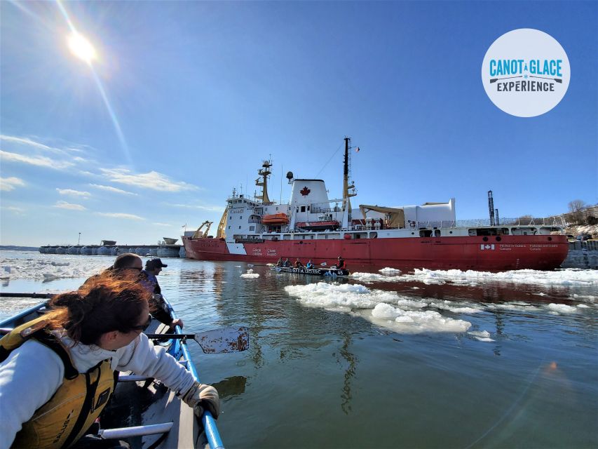 Quebec City: Ice Canoeing with Hot Chocolate & Sauna - What to wear for a wet winter workout