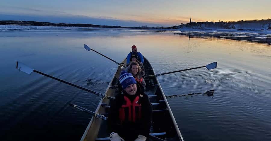 Quebec City: Sunset Ice Canoe Experience with Sauna - The first 30 minutes: equipment, safety, and technique