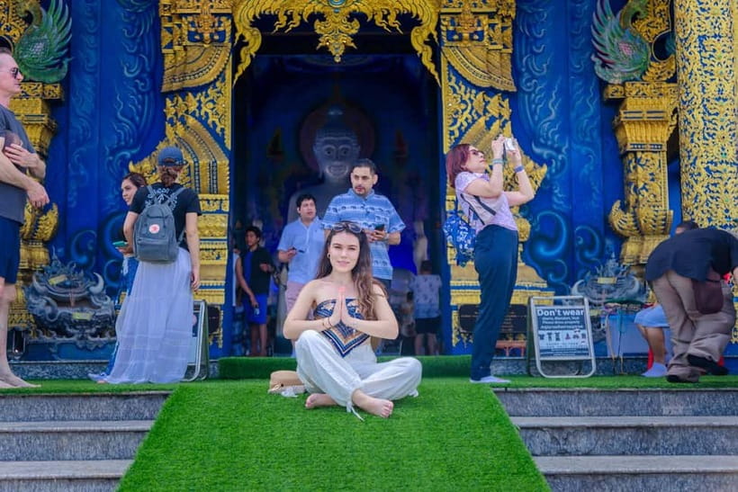 Red, Blue, White Temples & Hot Spring Trip from Chiang Mai - Wat Rong Khun, Chiang Rai’s White Temple