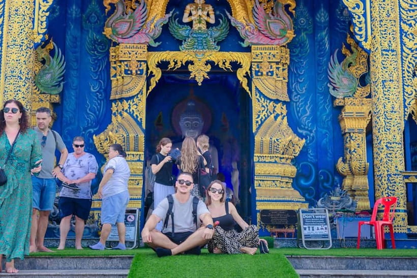 Red, Blue, White Temples & Hot Spring Trip from Chiang Mai - The morning pickup and the road north