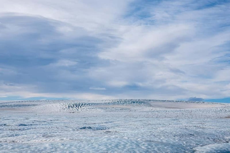 Reykjavík: Glacier Snowmobile and Hot Springs with Pickup - Who should book this day