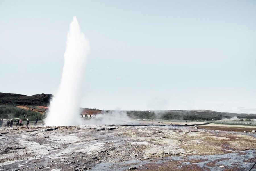 Reykjavík: Golden Circle, Blue Lagoon & Northern Lights Tour - Northern Lights hunting is a real search